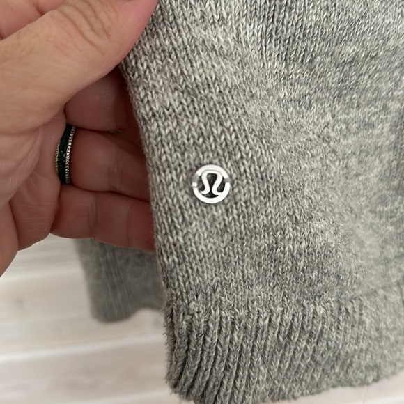 Lululemon Summit Strode Sweater - Picture 5 of 7